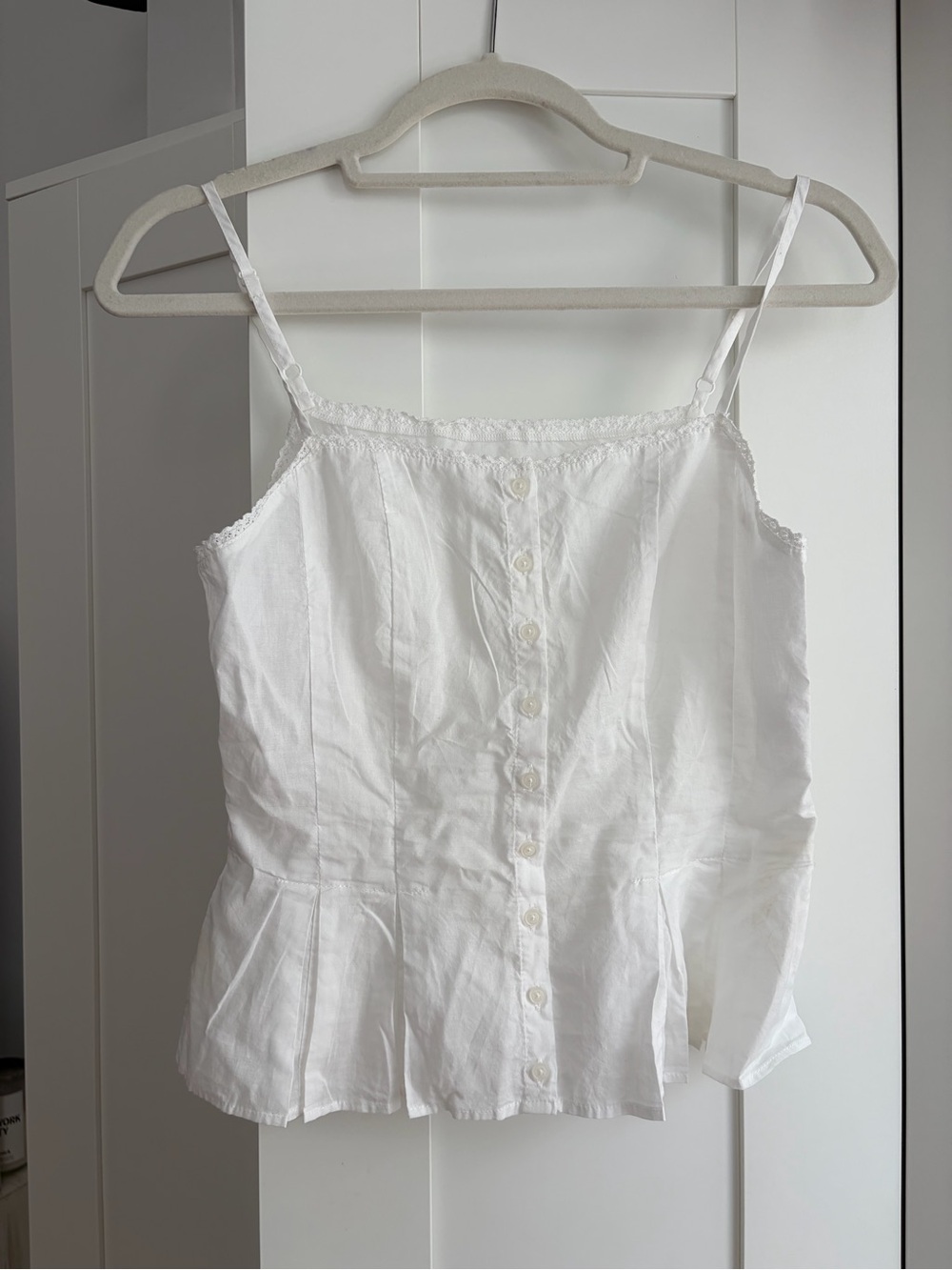 Brandy Melville White Button-Front Lace-Trim Cami Top